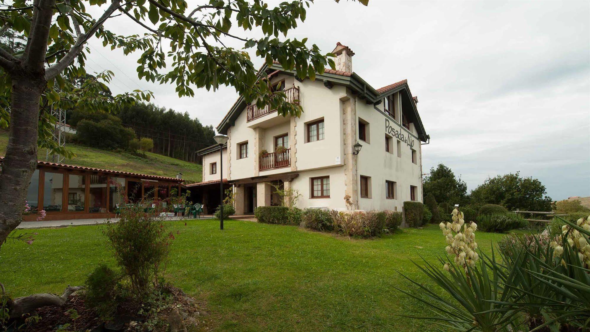 Posada De Ajo Exterior photo